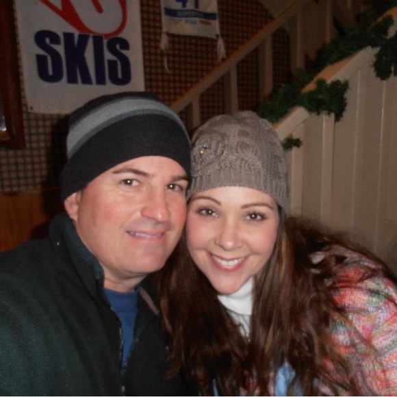 I’m Going Live! Please Like and Share My Listing! - Picture 7 of 11